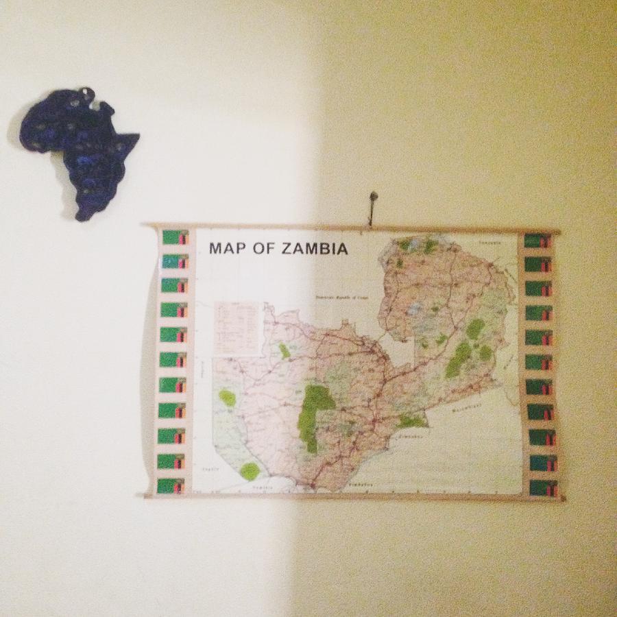 Kumunzi Backpackers Pansiyon Lusaka Dış mekan fotoğraf