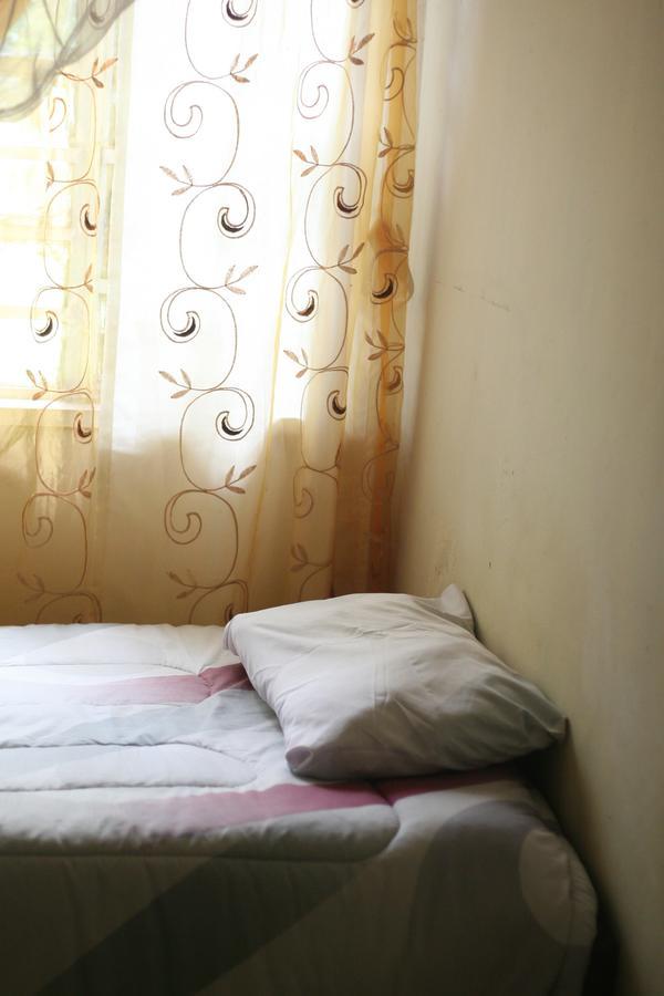 Kumunzi Backpackers Pansiyon Lusaka Dış mekan fotoğraf